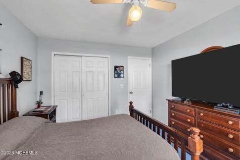 73 Heritage Drive Howell NJ 07731