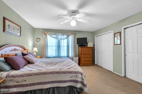 73 Heritage Drive Howell NJ 07731