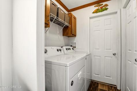 40 Locust Grove Hazlet NJ 07730