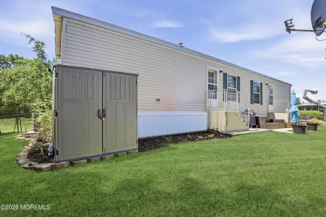 40 Locust Grove Hazlet NJ 07730