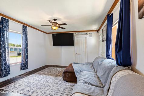 40 Locust Grove Hazlet NJ 07730