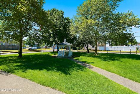 414 Springfield Avenue Pine Beach NJ 08741