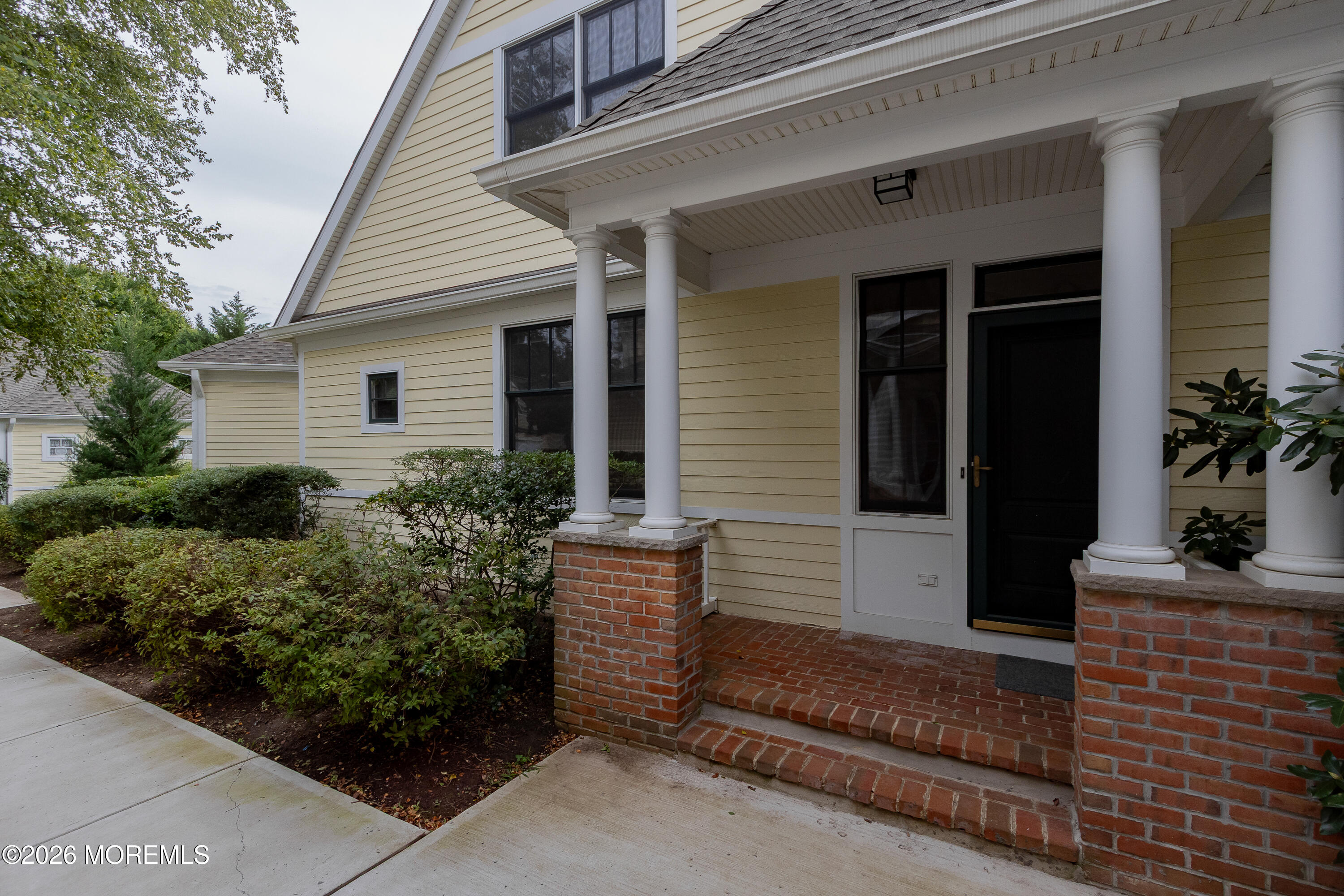 21 Adams Way Shrewsbury Boro NJ 07702