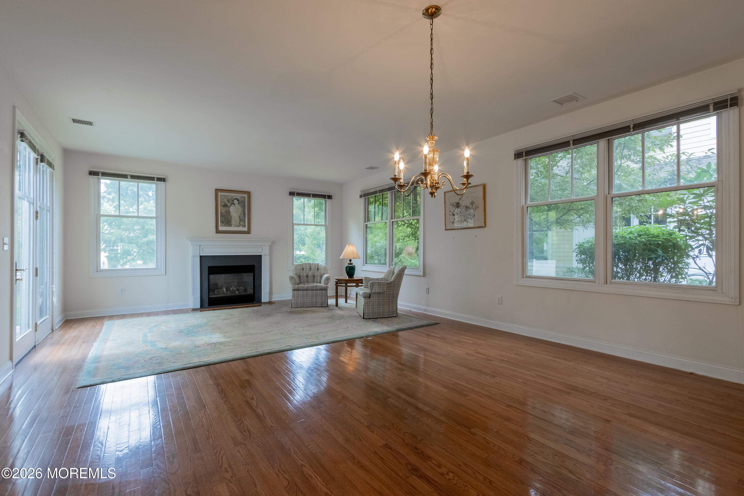 21 Adams Way Shrewsbury Boro NJ 07702
