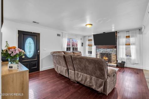 1062 Kilkormic Street Toms River NJ 08753