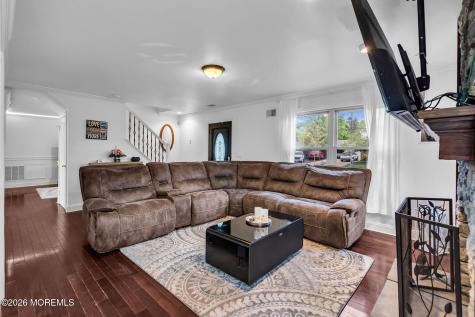 1062 Kilkormic Street Toms River NJ 08753