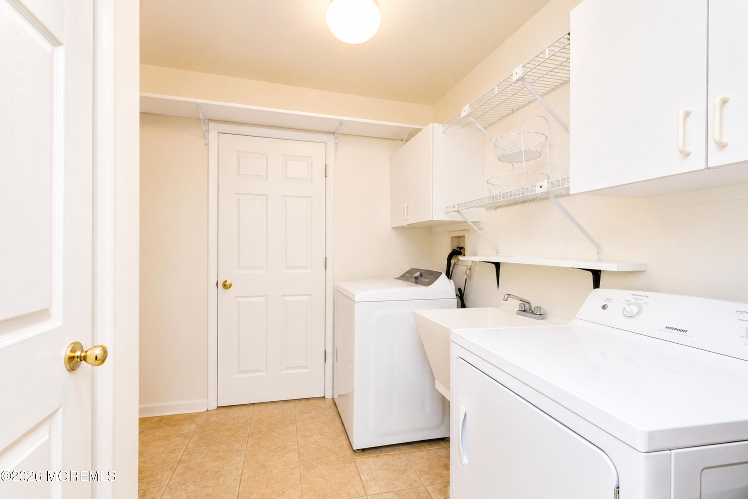 1711 Breakers Drive Manahawkin NJ 08050