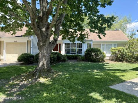 925B Liverpool Circle Manchester NJ 08759