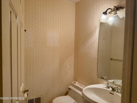 925B Liverpool Circle Manchester NJ 08759