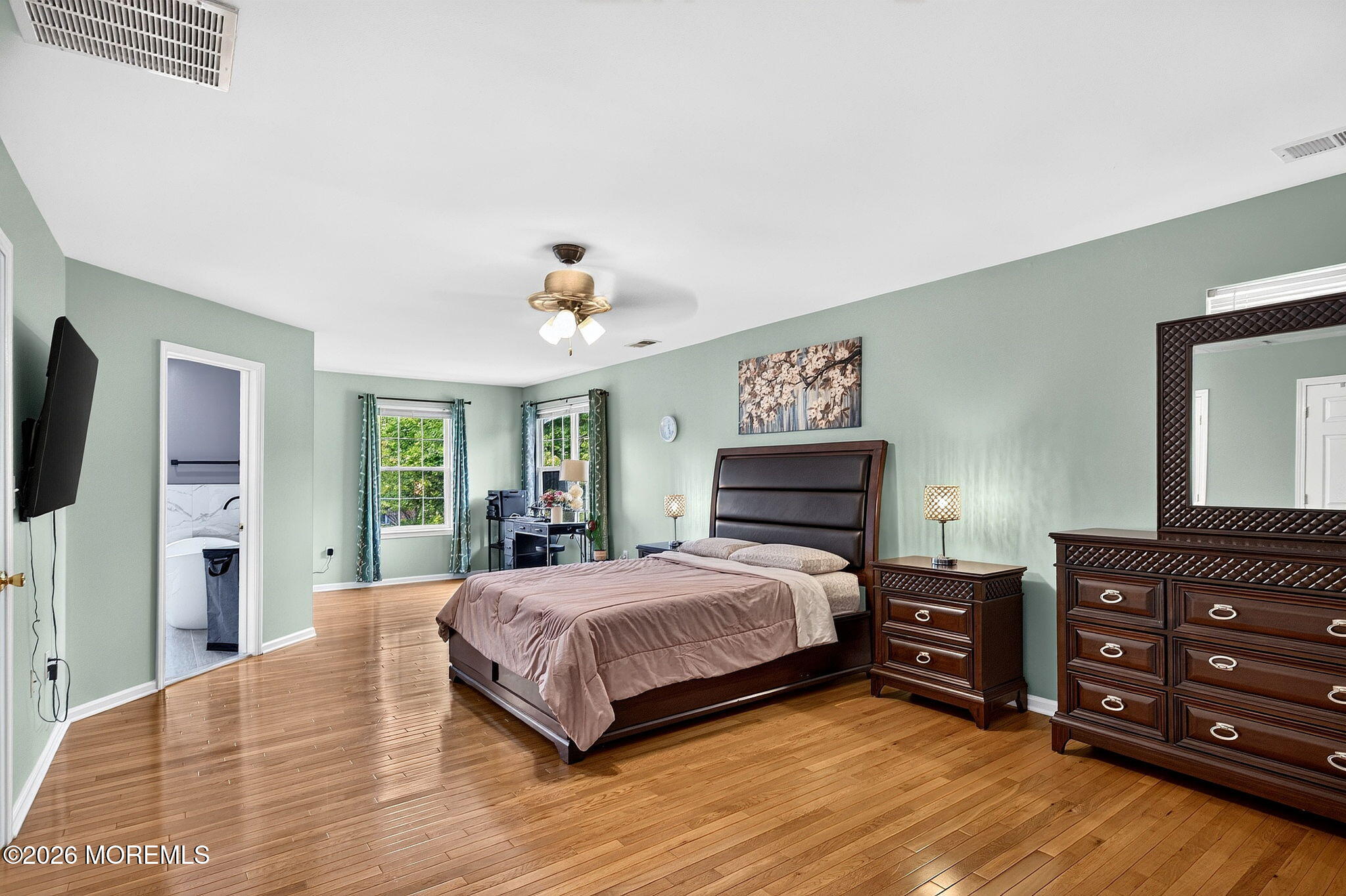 422 Aynsley Court Morganville NJ 07751