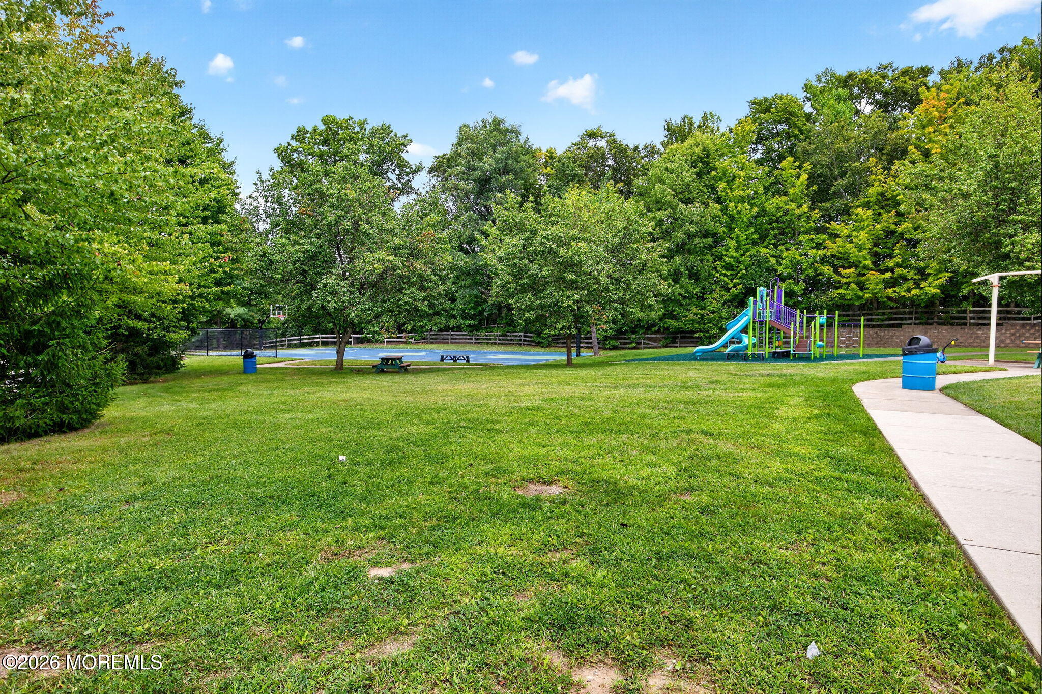 422 Aynsley Court Morganville NJ 07751