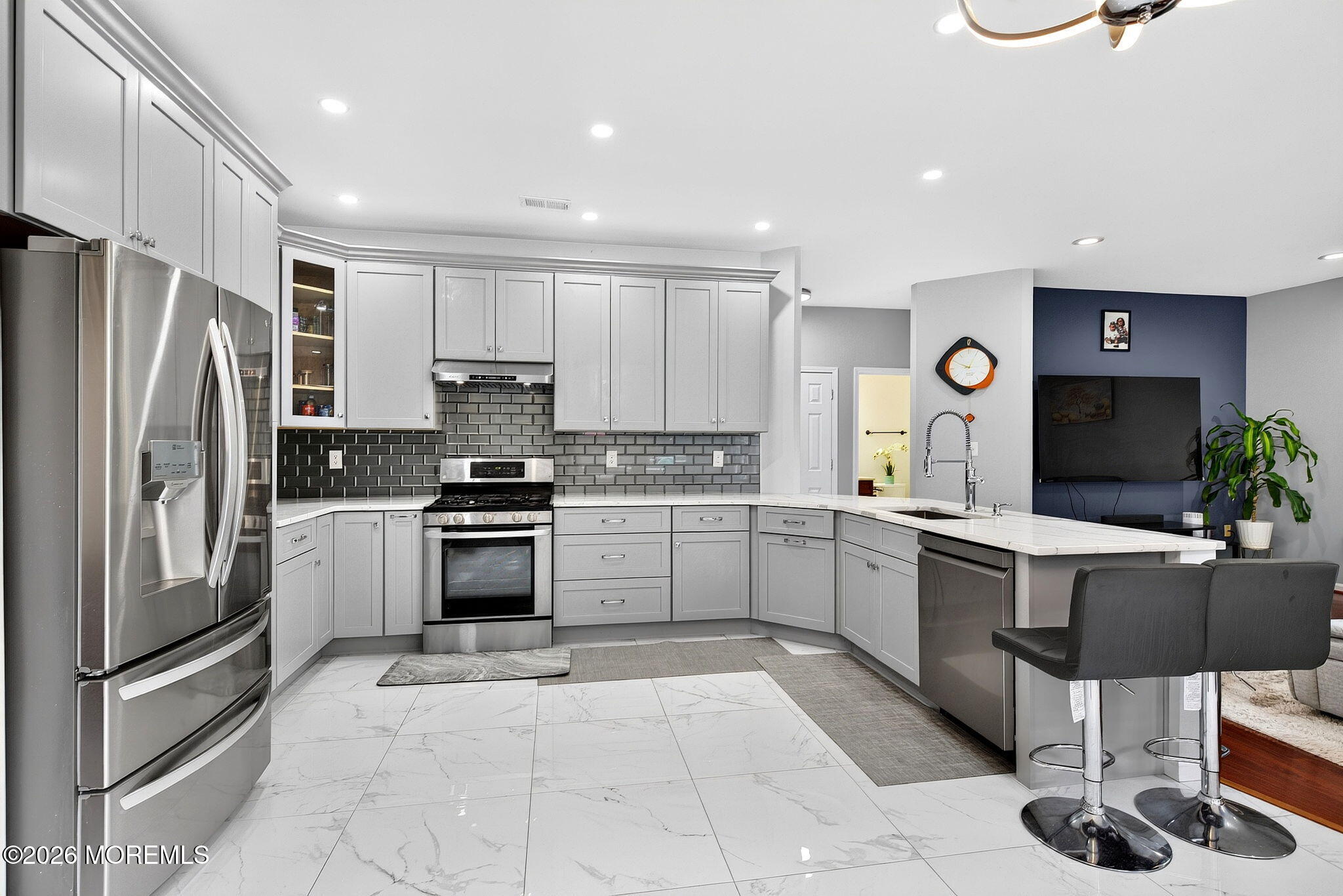 422 Aynsley Court Morganville NJ 07751