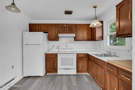 75 Independence Parkway Manchester NJ 08759