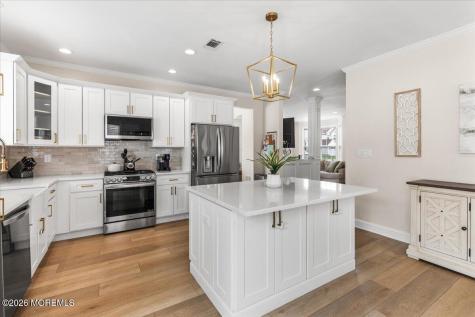 2 Devonshire Drive Hazlet NJ 07730