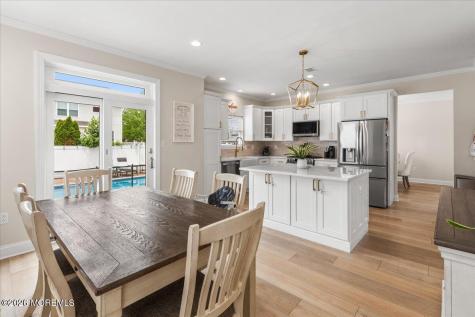 2 Devonshire Drive Hazlet NJ 07730