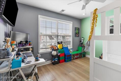 2 Devonshire Drive Hazlet NJ 07730