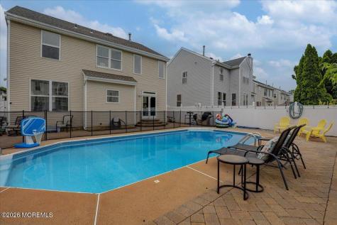 2 Devonshire Drive Hazlet NJ 07730