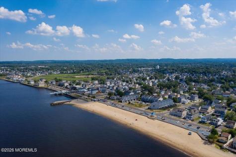 2 Devonshire Drive Hazlet NJ 07730