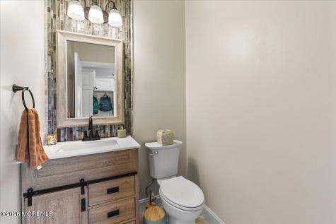 2 Devonshire Drive Hazlet NJ 07730