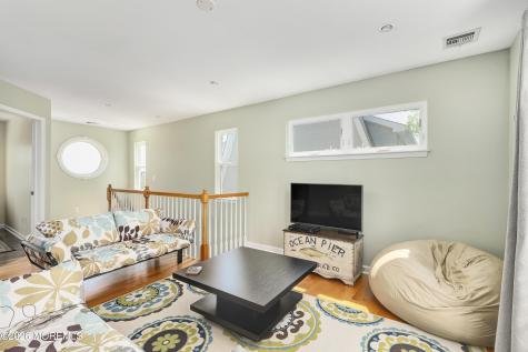 188 Morris Boulevard Beach Haven West NJ 08050