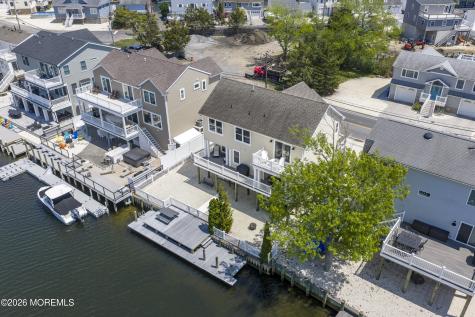 188 Morris Boulevard Beach Haven West NJ 08050