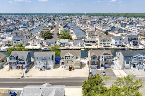 188 Morris Boulevard Beach Haven West NJ 08050