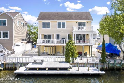 188 Morris Boulevard Beach Haven West NJ 08050