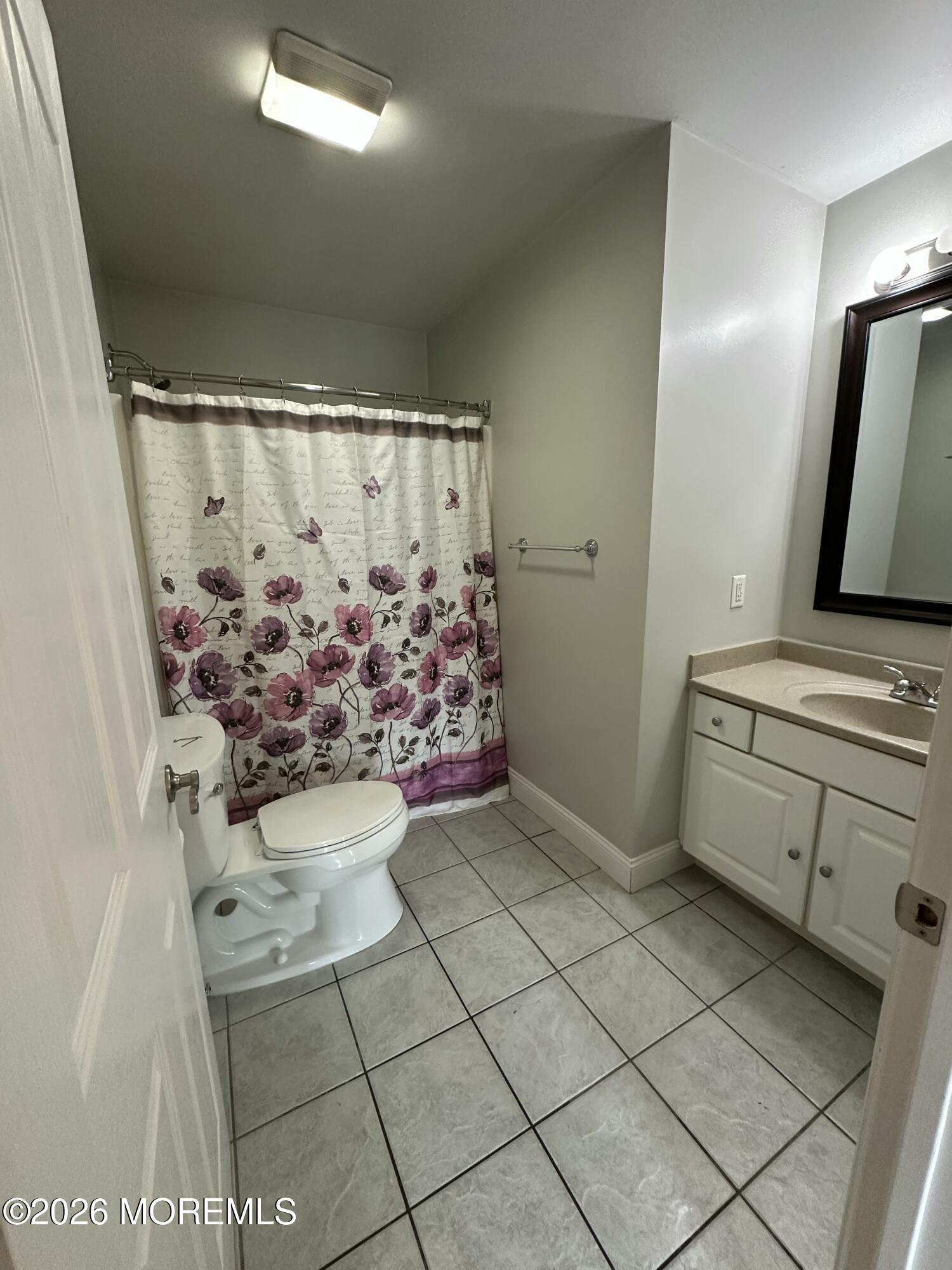 528 Vanderbilt Avenue Bayville NJ 08721