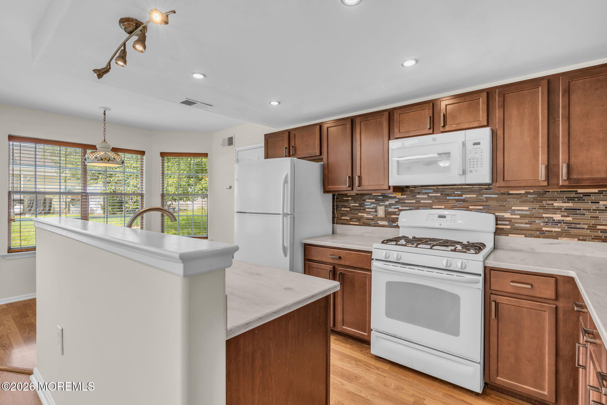 978A Thornbury Lane Manchester NJ 08759