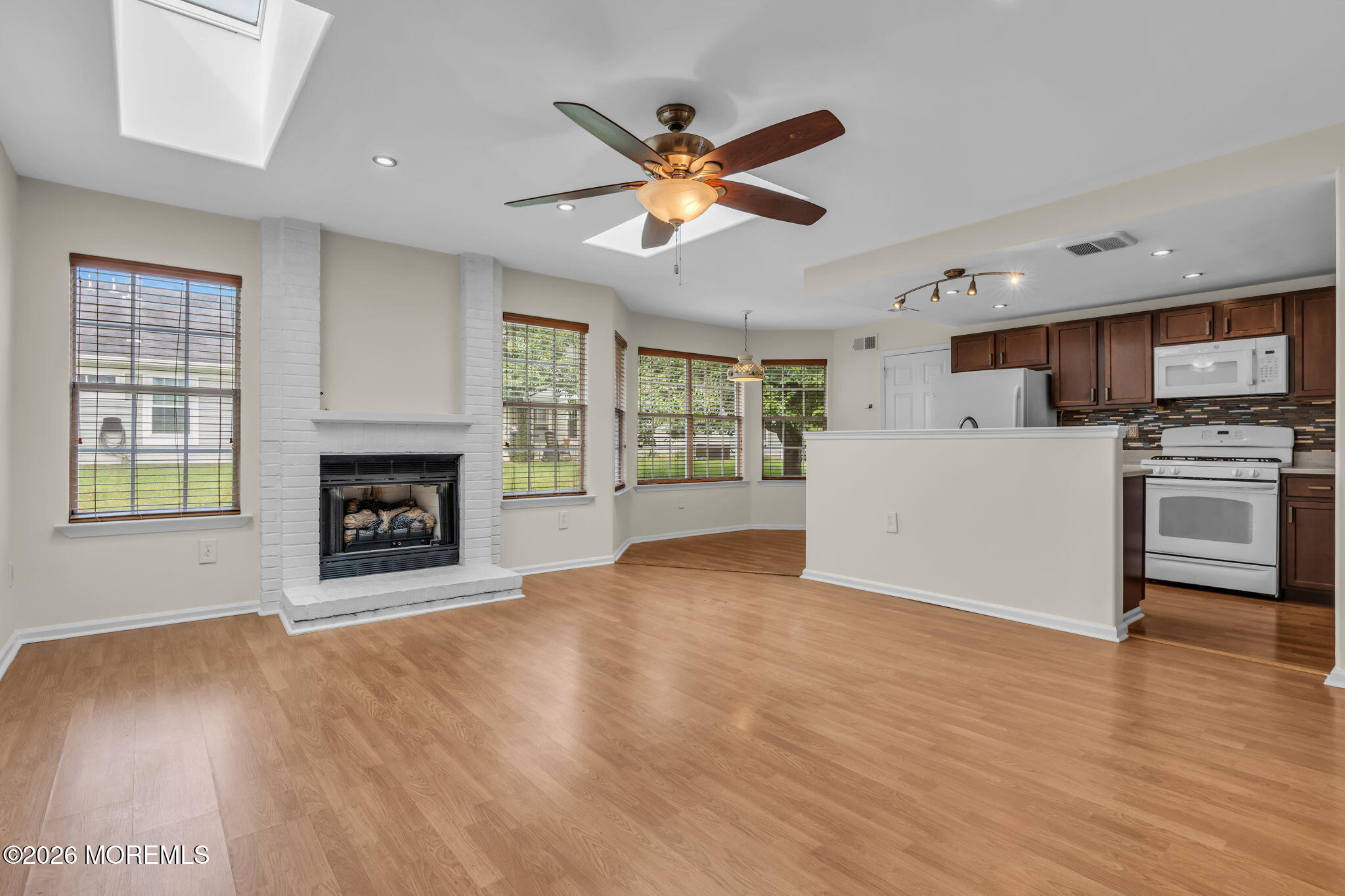 978A Thornbury Lane Manchester NJ 08759