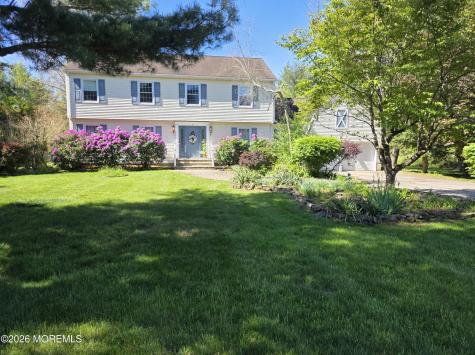 5 Mccaffery Road Manalapan NJ 07726