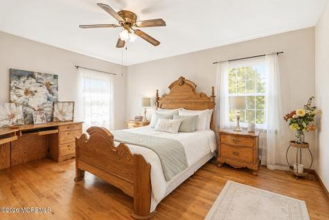 5 Mccaffery Road Manalapan NJ 07726