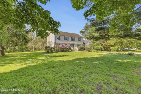 5 Mccaffery Road Manalapan NJ 07726