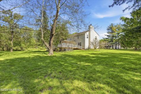 5 Mccaffery Road Manalapan NJ 07726