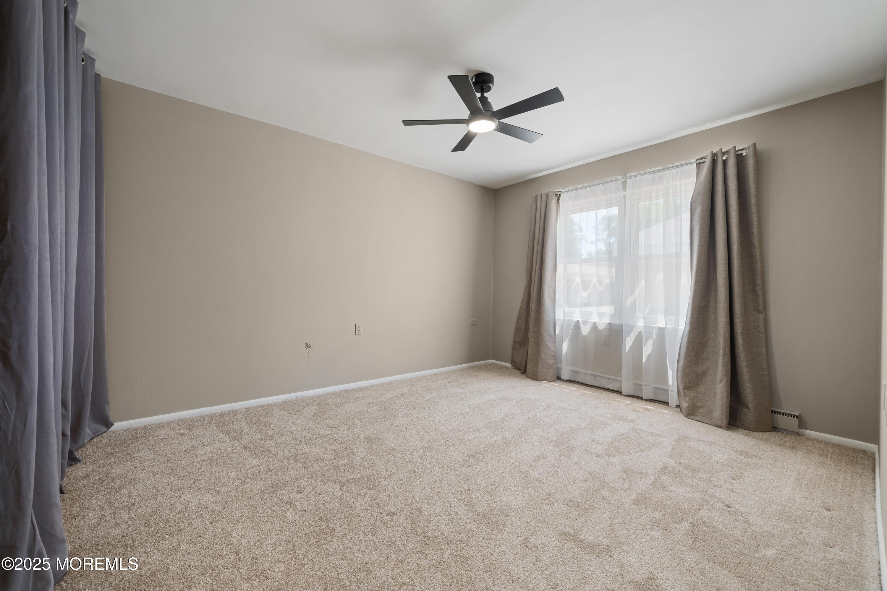 39 Cambridge Court Lakewood NJ 08701