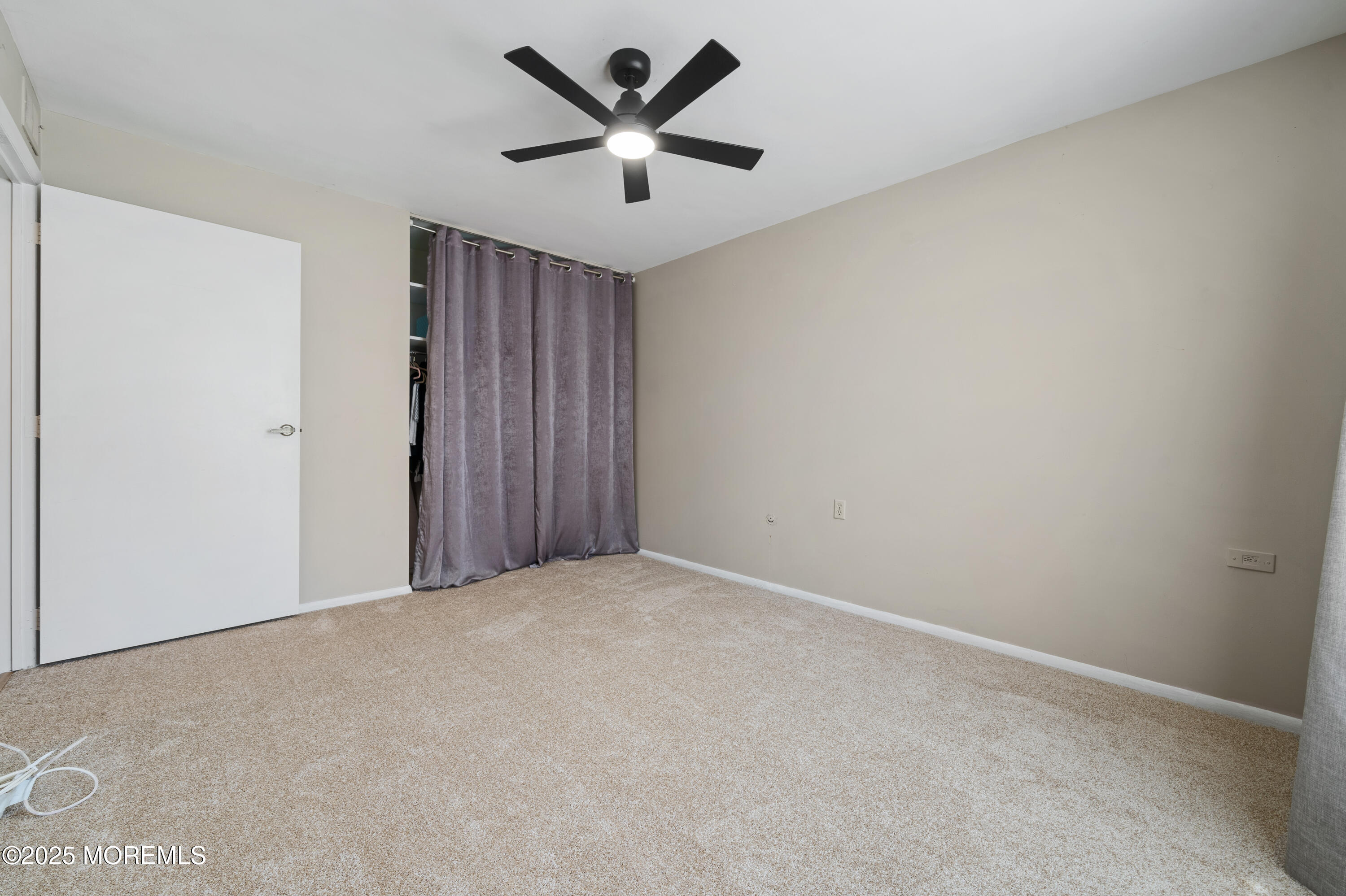 39 Cambridge Court Lakewood NJ 08701
