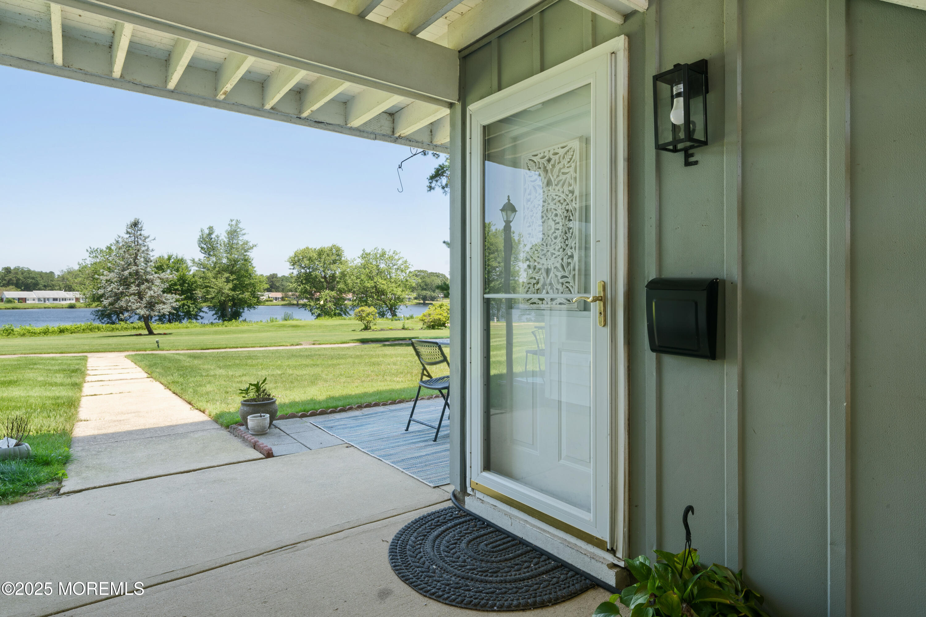 39 Cambridge Court Lakewood NJ 08701