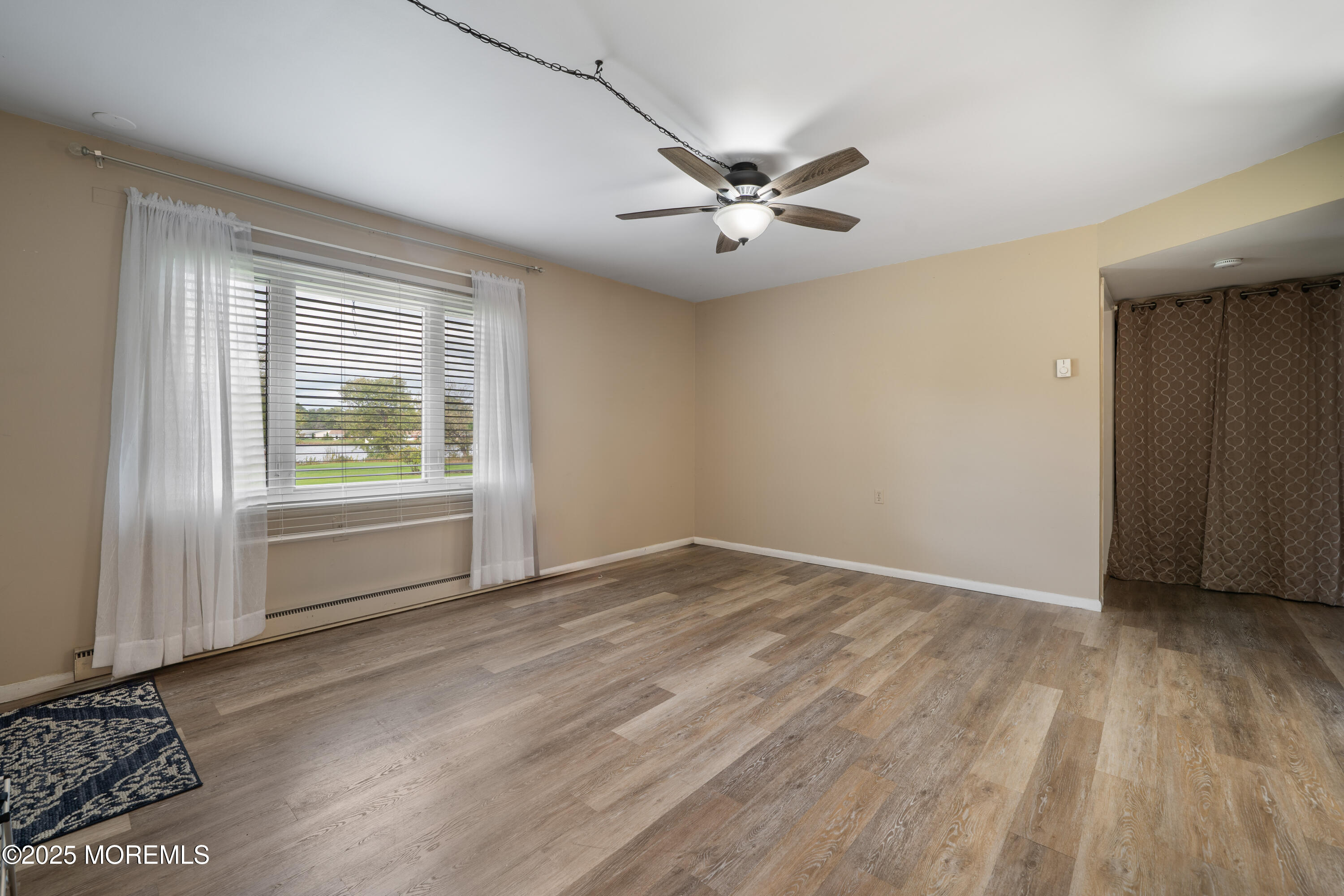 39 Cambridge Court Lakewood NJ 08701