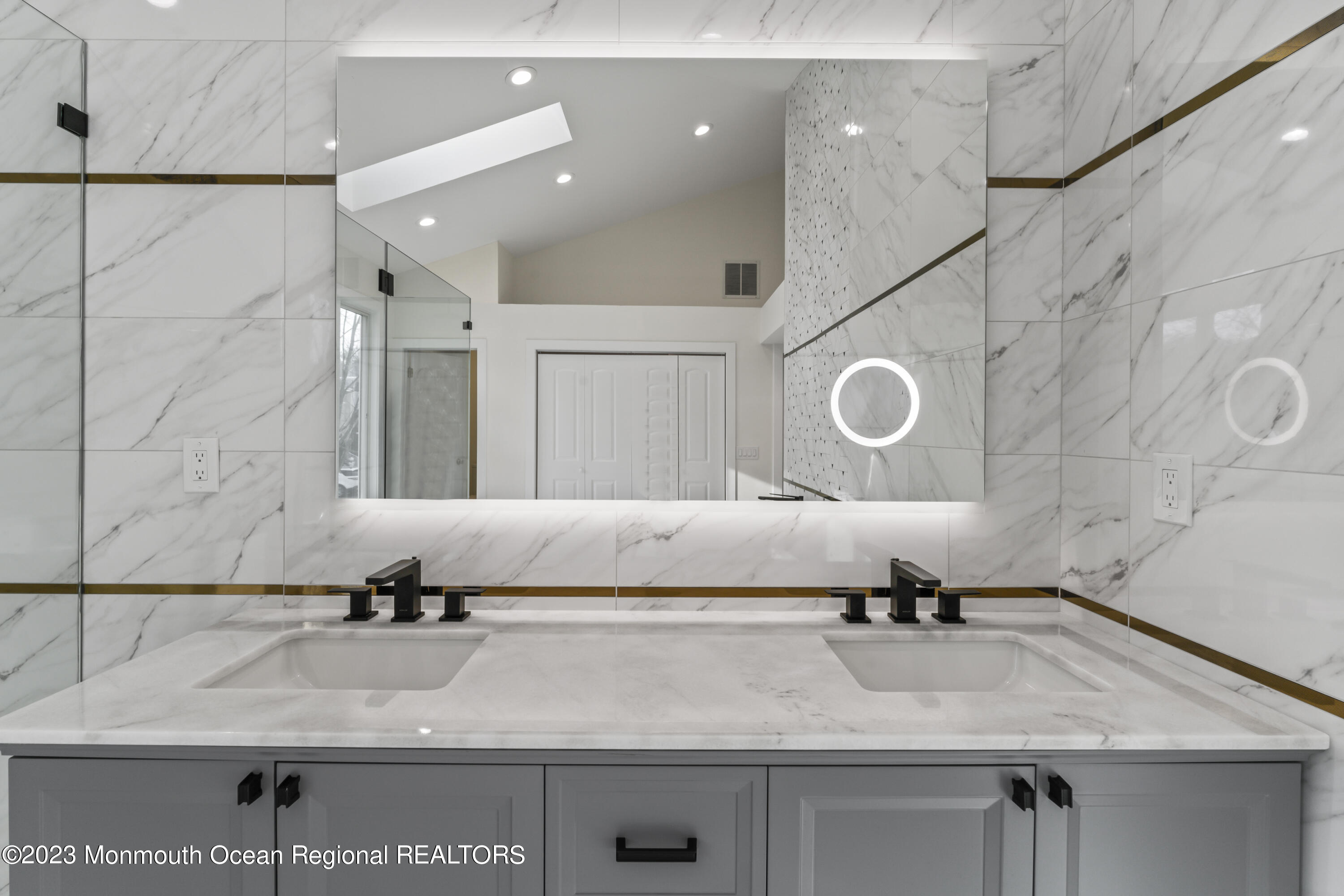 104 Carmel Court Holmdel NJ 07733