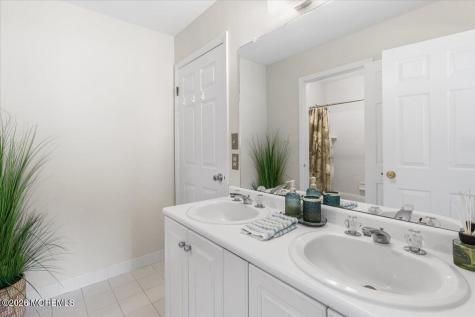 2 Fountain Lane Clarksburg NJ 08510