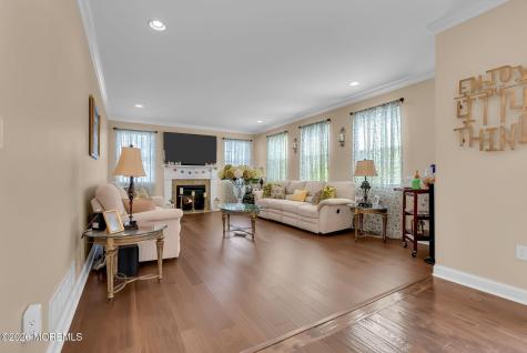 10 Firenze Road Jackson NJ 08527