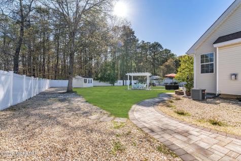 10 Firenze Road Jackson NJ 08527
