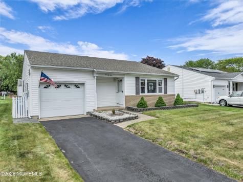 72 Westbrook Drive Toms River NJ 08757