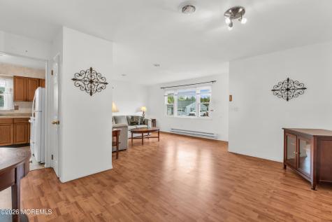 72 Westbrook Drive Toms River NJ 08757