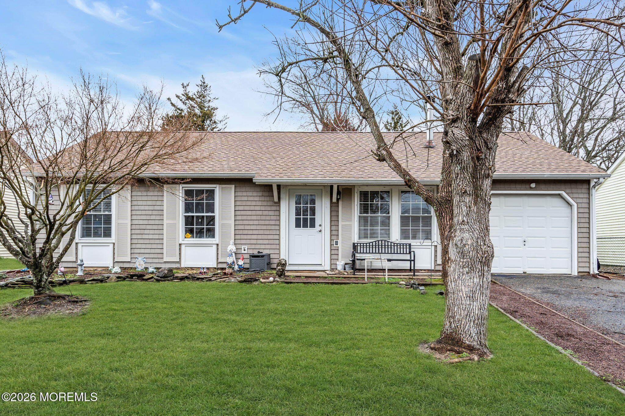 4 Mast Drive Barnegat NJ 08005