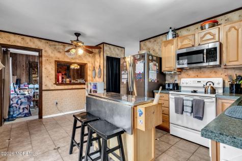 4 Mast Drive Barnegat NJ 08005