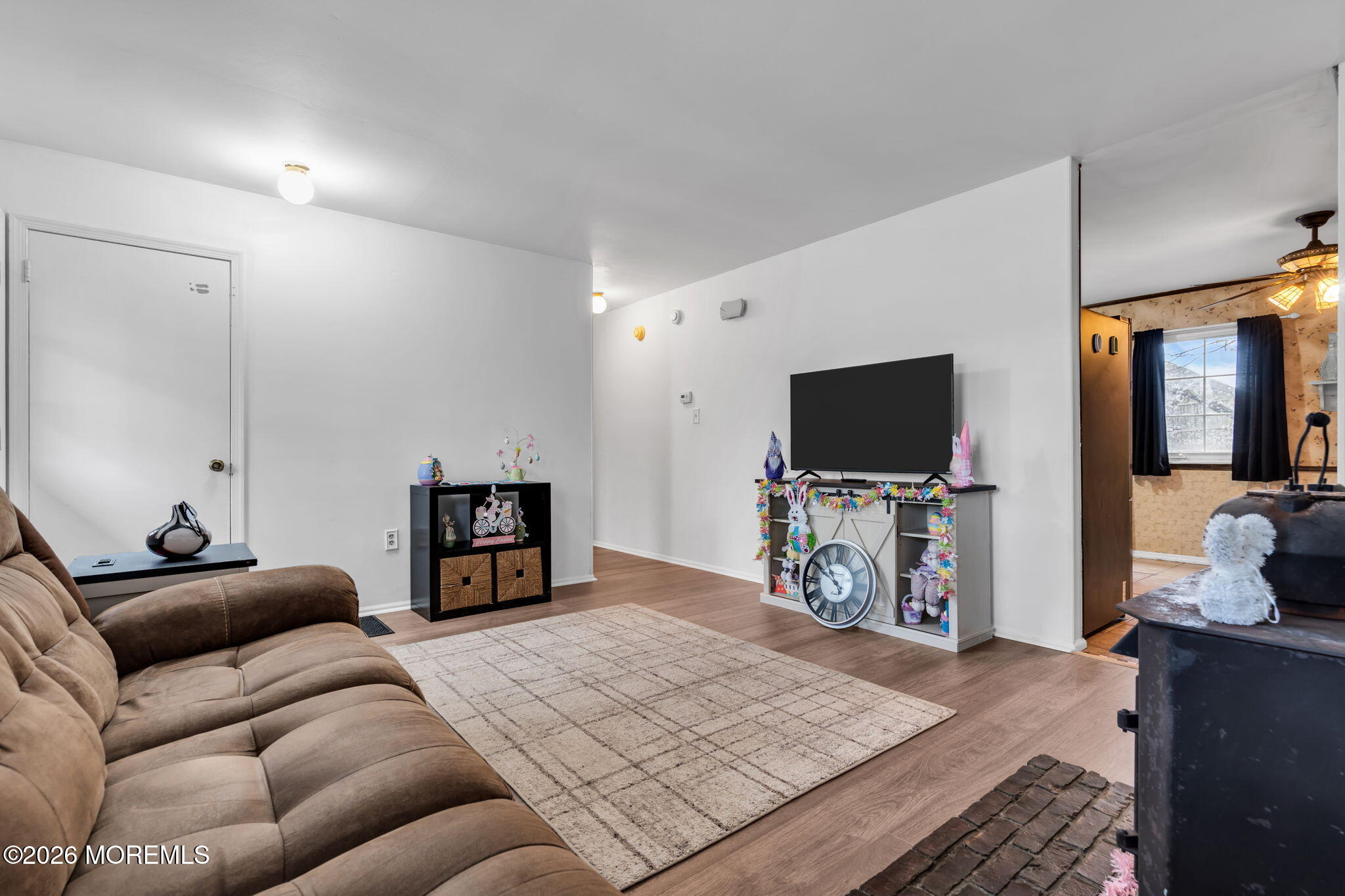 4 Mast Drive Barnegat NJ 08005