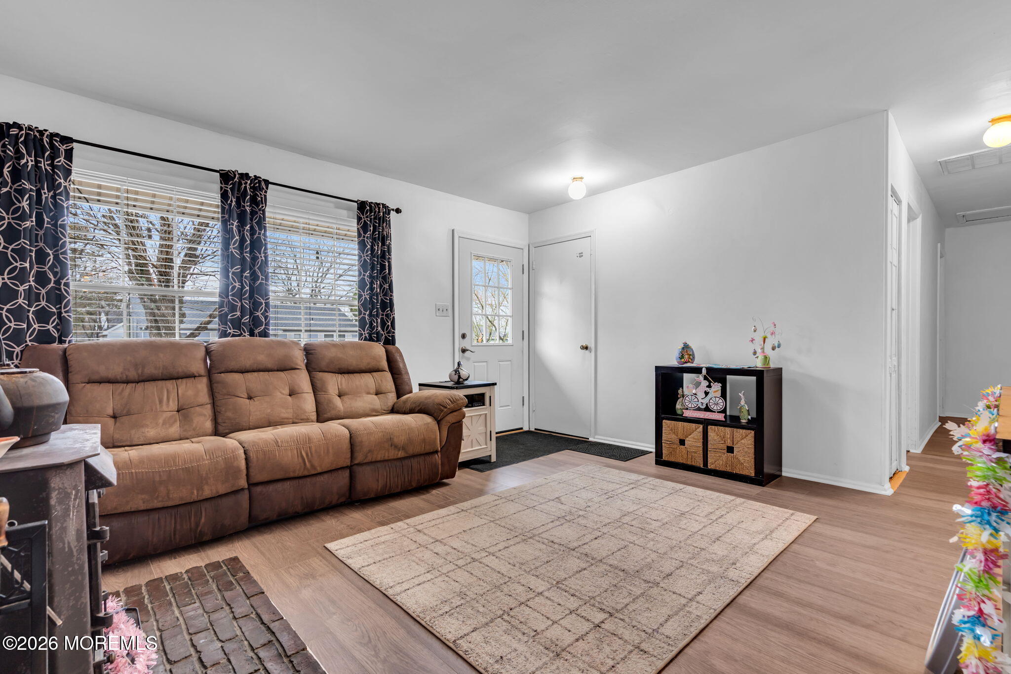 4 Mast Drive Barnegat NJ 08005