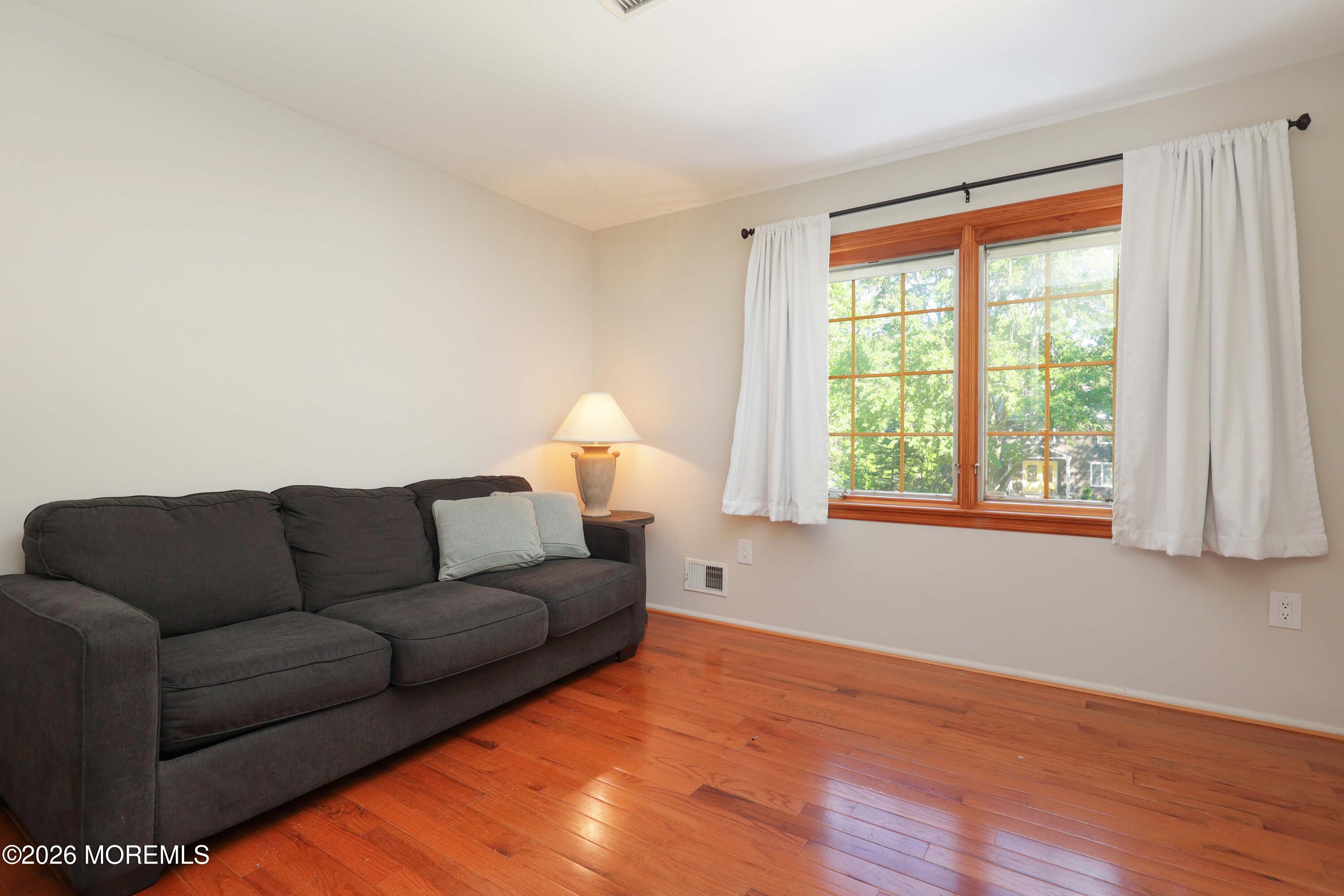 149 Ueland Road Red Bank NJ 07701