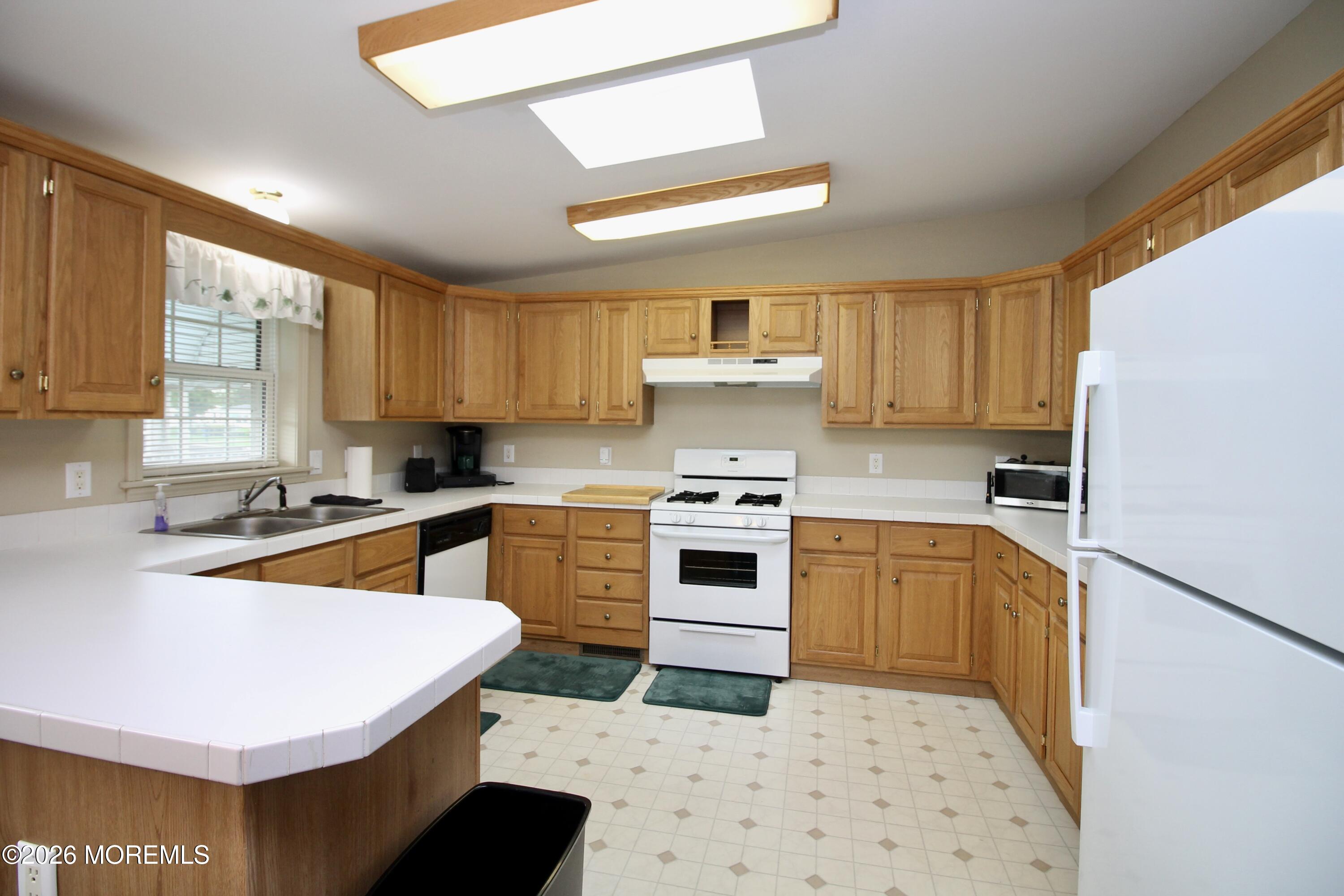 92 Cardinal Way Freehold NJ 07728